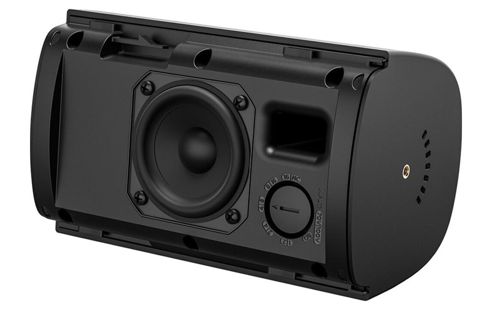 Mặt trước loa Bose FreeSpace FS2SE không có lưới tản nhiệt Mặt trước loa Bose FreeSpace FS2SE không có lưới tản nhiệt